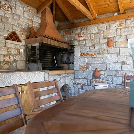 Dom wakacyjny Archontiko Koufantonis Kotronas